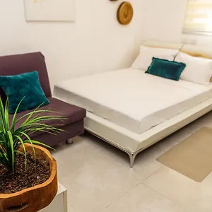 https://10-studio.eilathotels.net
