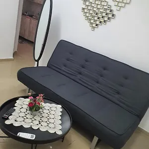 Laila's Хайфа